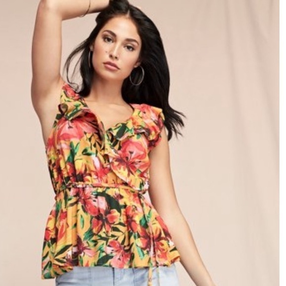 NWT Sofia Vergara wrap Ruffle Top 5x - Picture 4 of 6